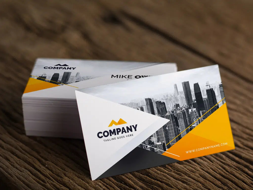 Business Card - £19 per 100